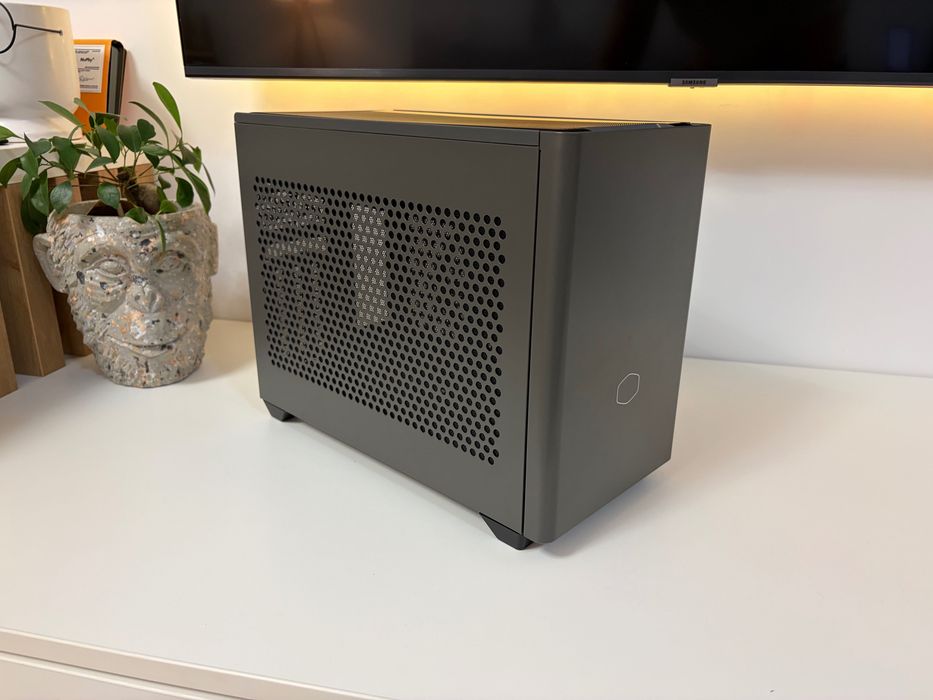 Cooler Master NR200P Max + AIO 280mm