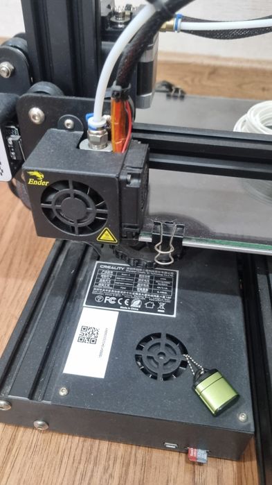 3d printer Ender 3 silent + SD karta bilan