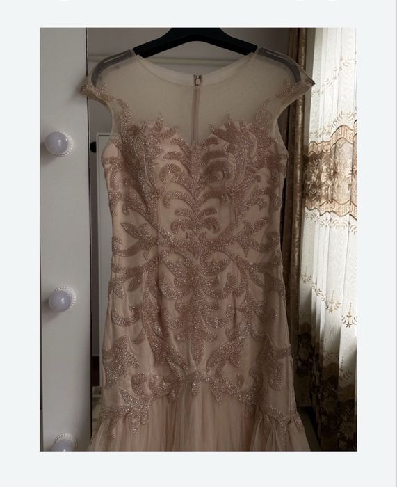 Платье вечерние размер XS, 42 размер