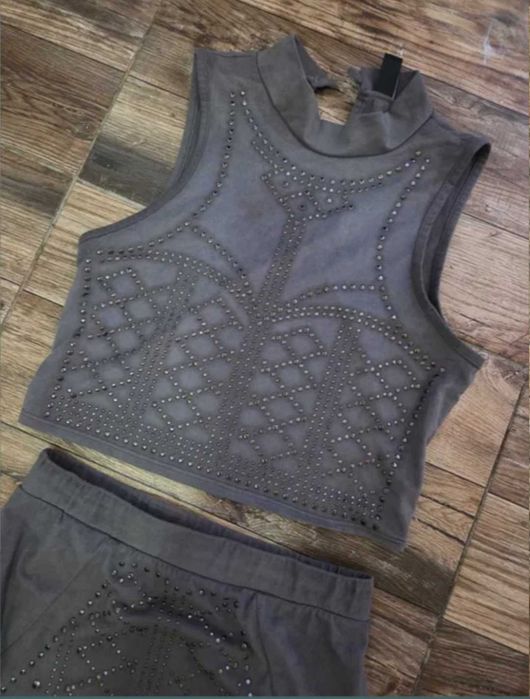 Сетове пола и топ и рокли