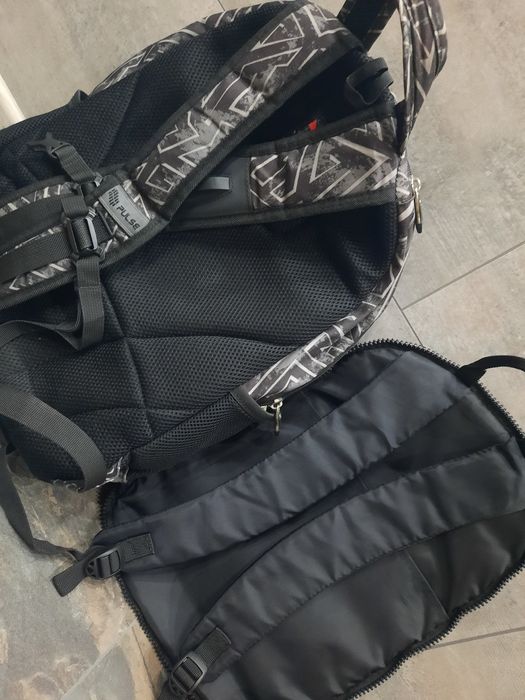 Раница Pulse - като нова - екслузивно!