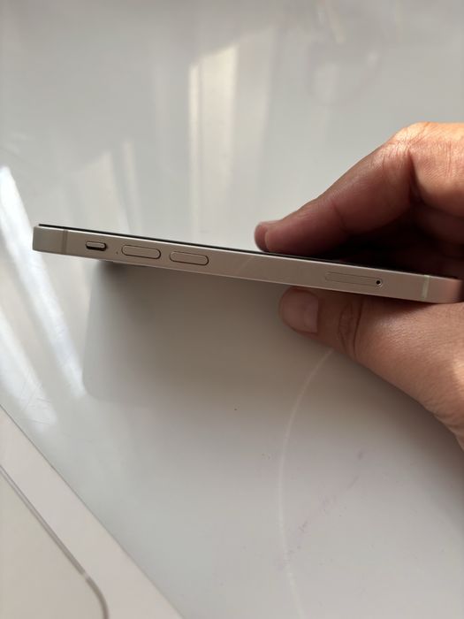 Iphone 13 mini white 128 gb