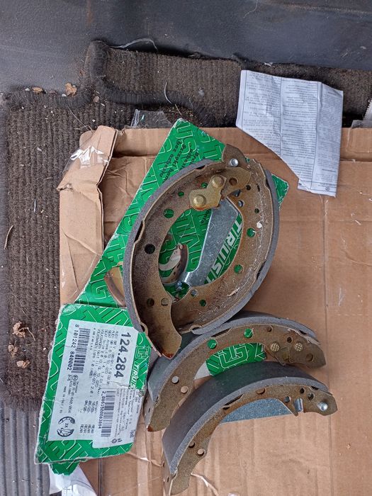 Фарове алтернатор и накладки за Голф 3