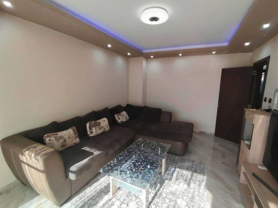 Продава се Тристаен апартамент в Нови Искър - 90 кв.м за 2656 €/кв.м - Снимка #8