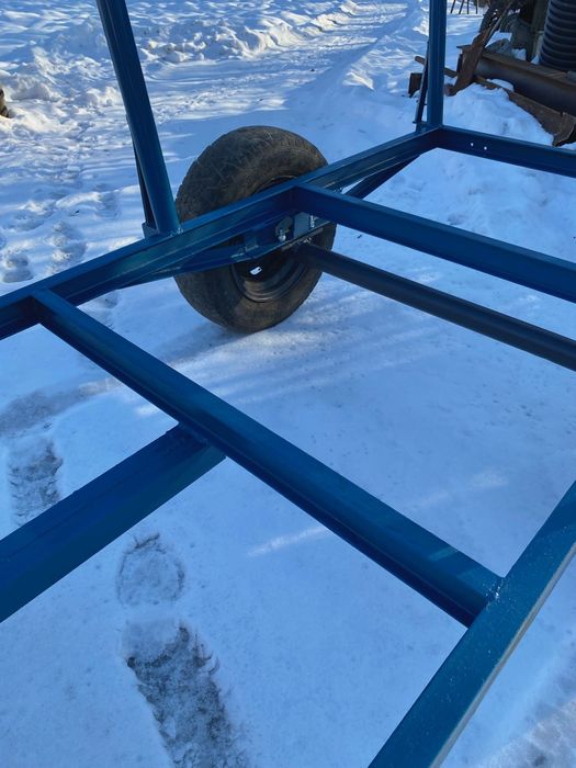 Remorcă forestieră pentru tractor