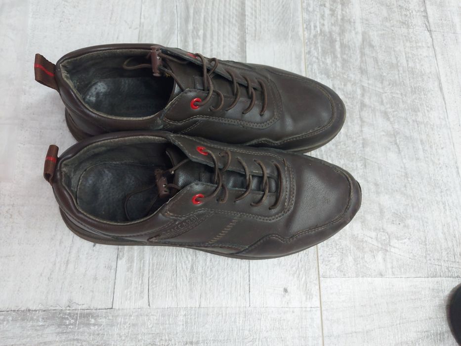 Кроссовки мальчиковые