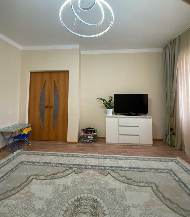 Продам 1комн кв в самом центре Батыс