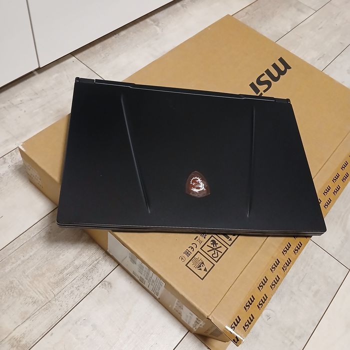 Gaming лаптоп MSI GL65 Leopard 10SER