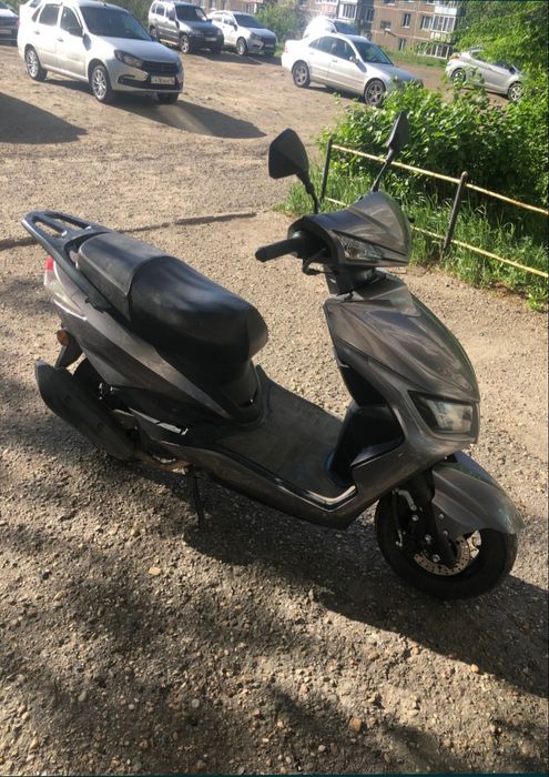 Продам м8 с документами