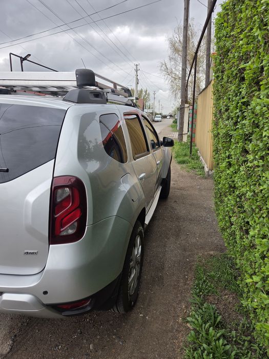 Продам рено дастера