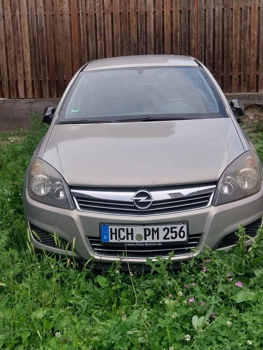 Vând Opel Astra H
