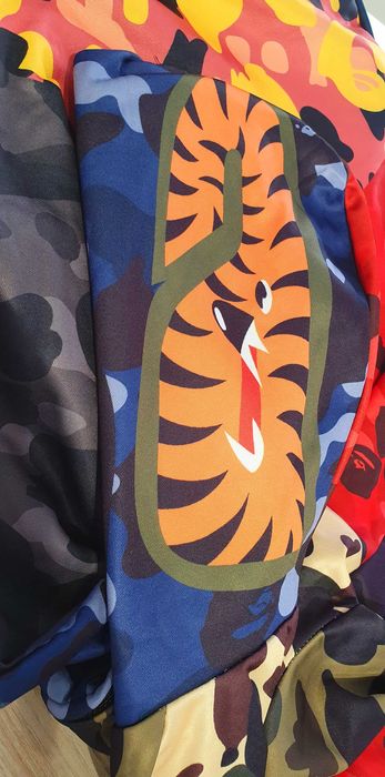 Нови суичъри BAPE Sharkhead