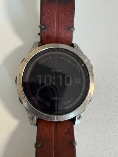 Garmin Fenix 7 Titan Sapphire Solar, 47mm + 3 curele (piele + silicon)