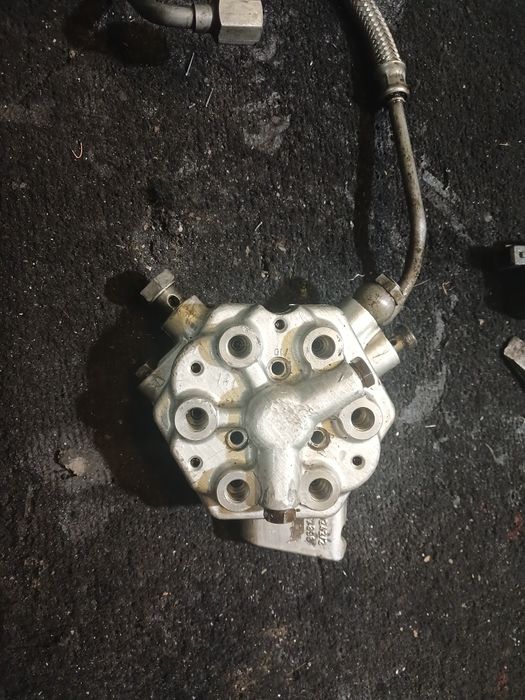 Запчасти на ауди 80, 100, 2.3