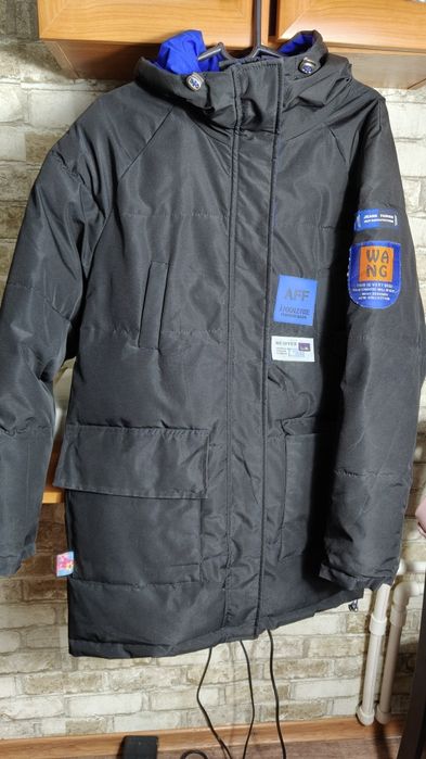 Куртка зимняя двухсторонняя подходит и для мужчин и для женщин