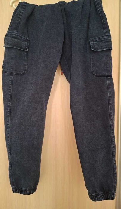 Продам джеггинсы (56 р.)