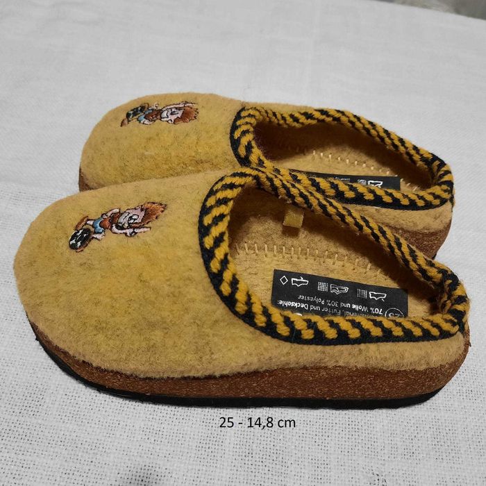 Slapi si papuci de lana pentru copii