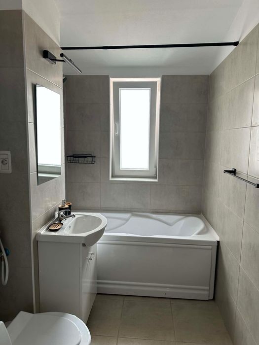 Apartament 2 camere prima inchiriere Sanpetru, zona Subcetate