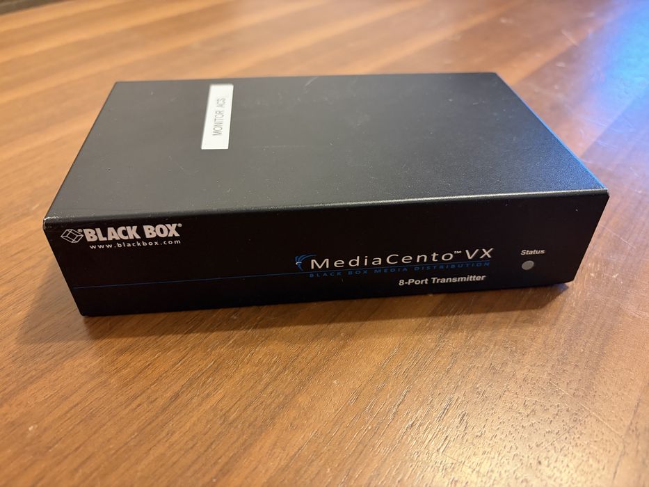 MediaCento VX Transmitter 1x8 VGA