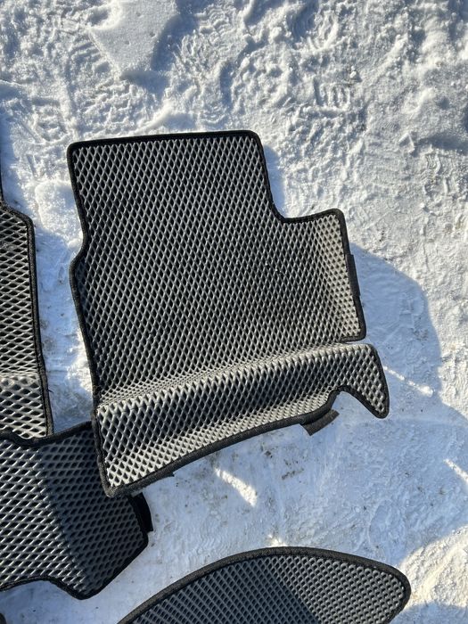 Ева полик на кобальт