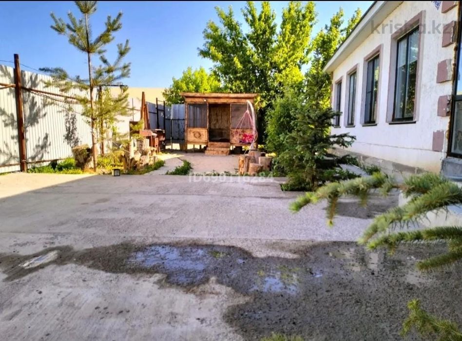 Сдаётся в сутки коттедж