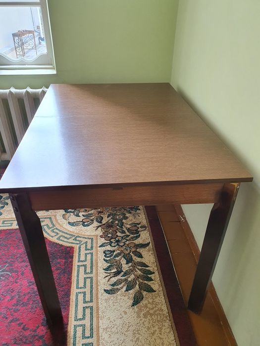 Срочно раскладной стол сотилади