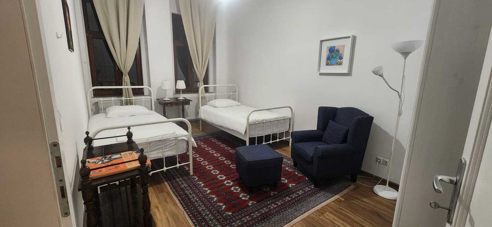 Proprietar, inchiriez apartament cu 3 camere. Ultracentral și Pet friendly!
