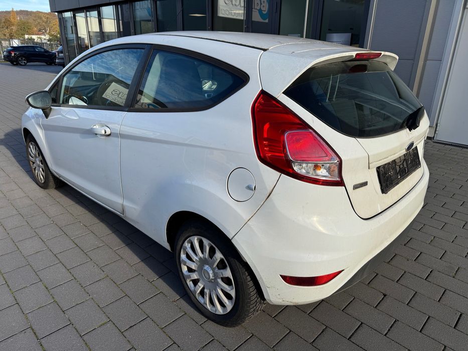 Usa Ford Fiesta stanga/dreapta 3/5 usi