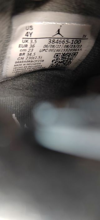 Nike Air Jordan 6 Retro