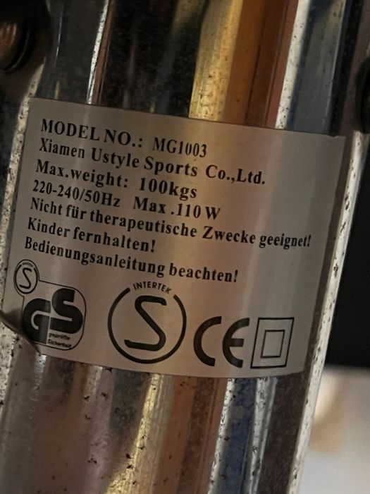 Aparat de vibromasaj