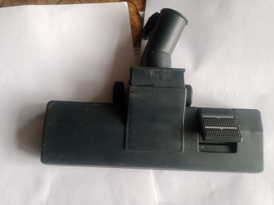 маркуч и накрайници за прахосмукачка-25лв.