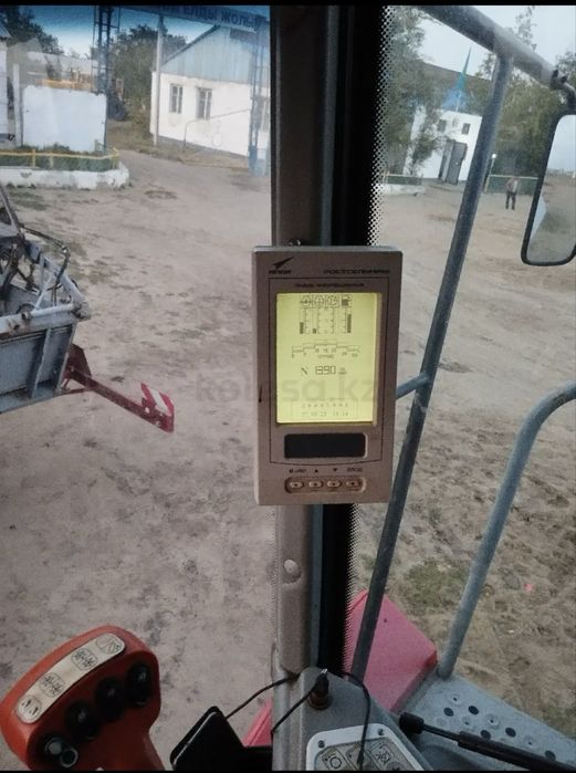 Продам комбайн  Вектор 410