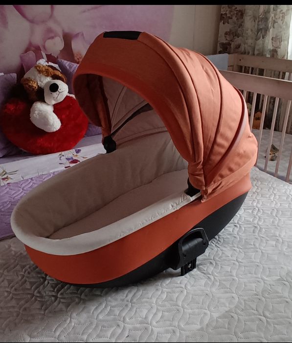 Продавам бебешка количка Buba Zaza 3 в  1