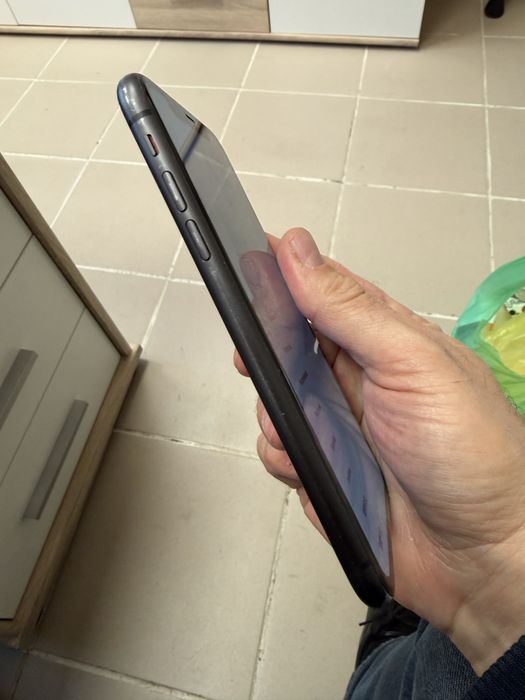 iPhone 11 128gb - заключен