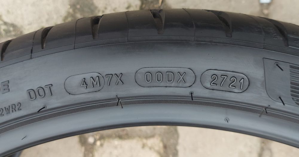 Set 2buc 235/35 R20 92Y XL Michelin Pilot⁴ S TO Acustic vară