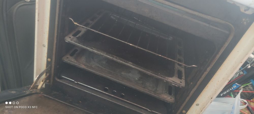 Продам плиту     !