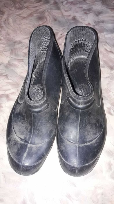 сапоги,,  кроссовки, ботинки рабочие