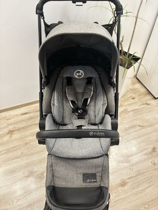 Бебешка количка Cybex Priam -шаси + седалка ТОП състояние