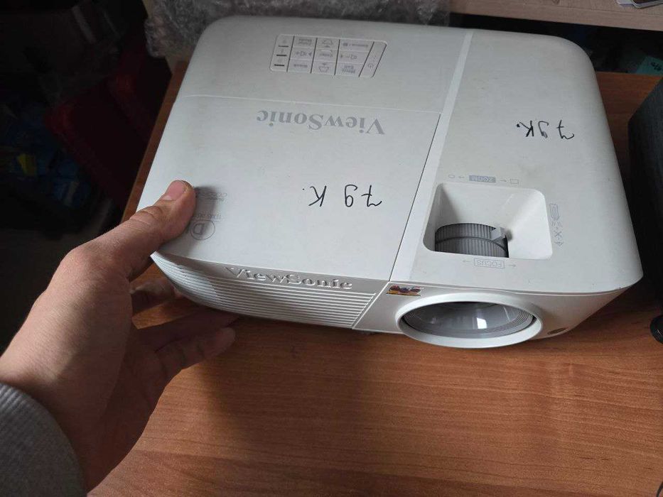 Проектор Viewsonic Pa503S и premier PDX 665