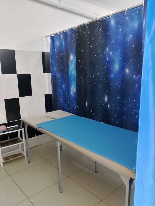 Продается кушетка массажная