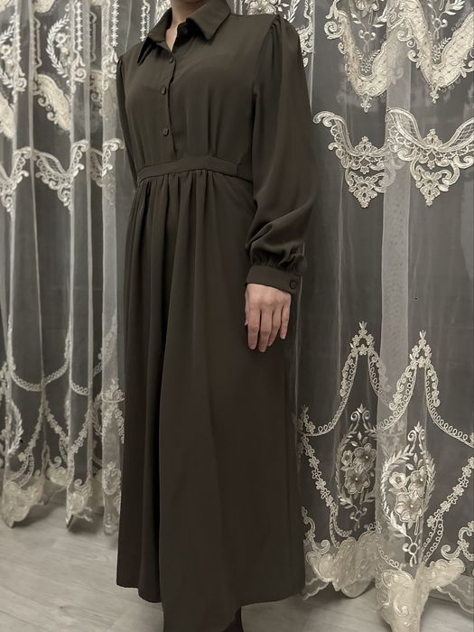 Женская одежда, платья.