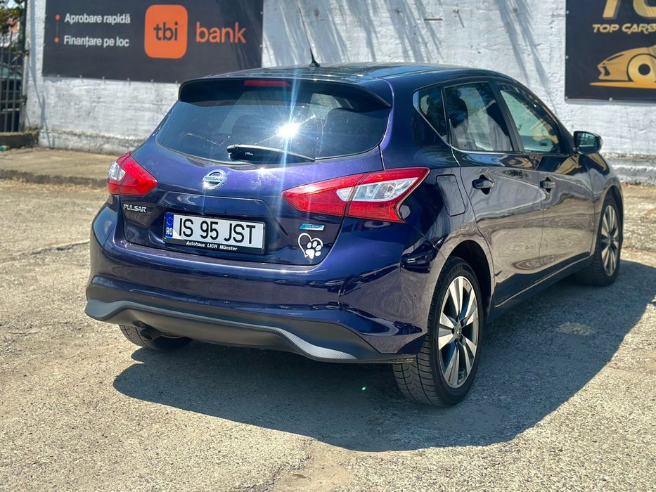 Nissan Pulsar 2015