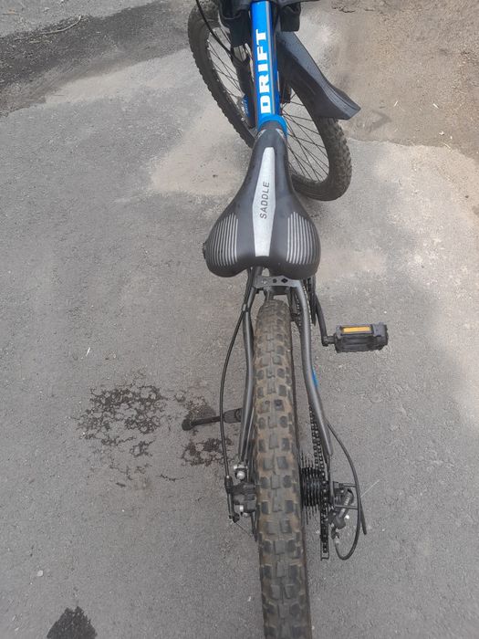 Продаётся велосипед.