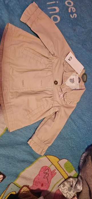 Trench c&a nou cu eticheta