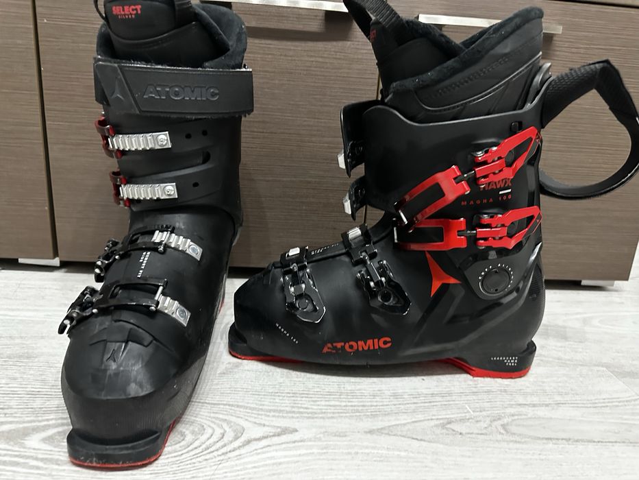 Vând clăpari hawx magna 100