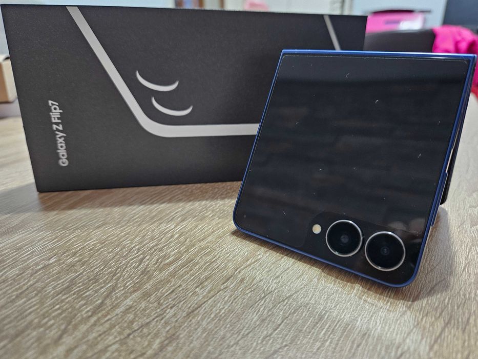 Samsung Galaxy Z Flip 7, 512GB, Navy blue