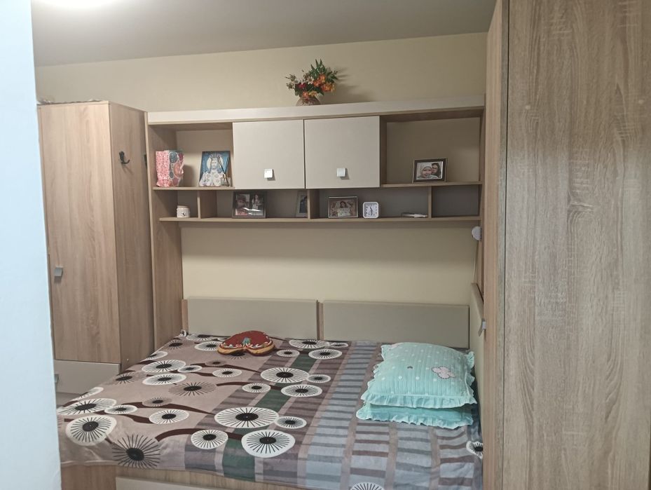 Vând garsonieră navodari