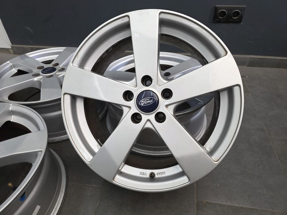 Джанти 17 - Ford