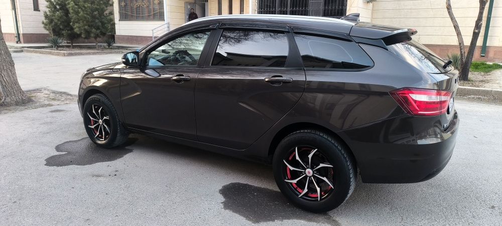 Лала Веста СВ 2020 й.