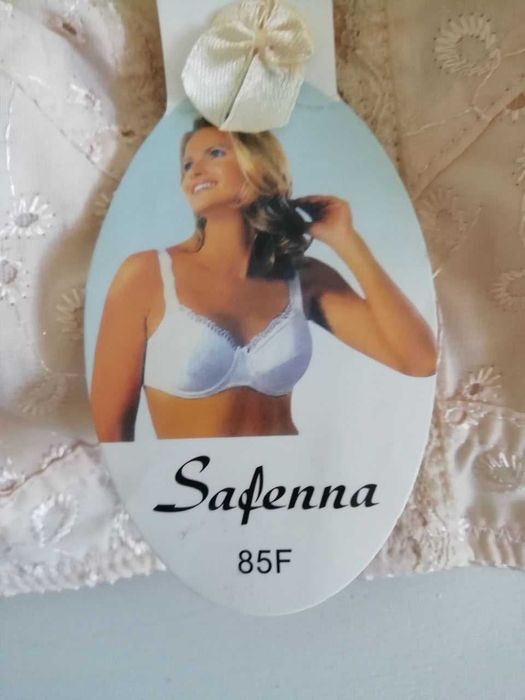 Бюстгалтеры размеры 85F и 44D, новые